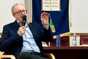 Ospite di Rai Radio 1 Alfio Lanaia parla de “La Sicilia dei cento dialetti”